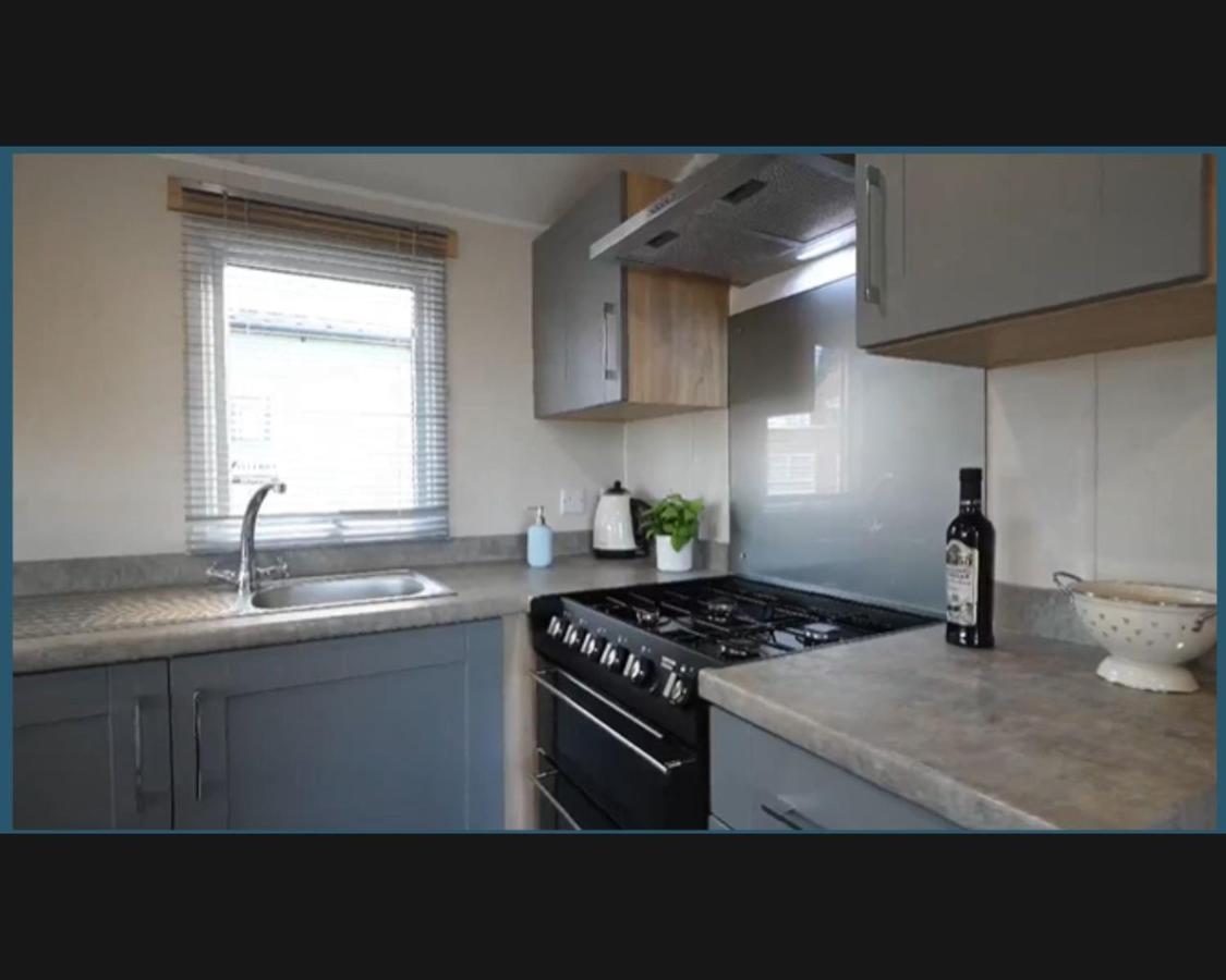 Exotic 3-Bed Caravan At Newquay Holiday Park别墅 外观 照片