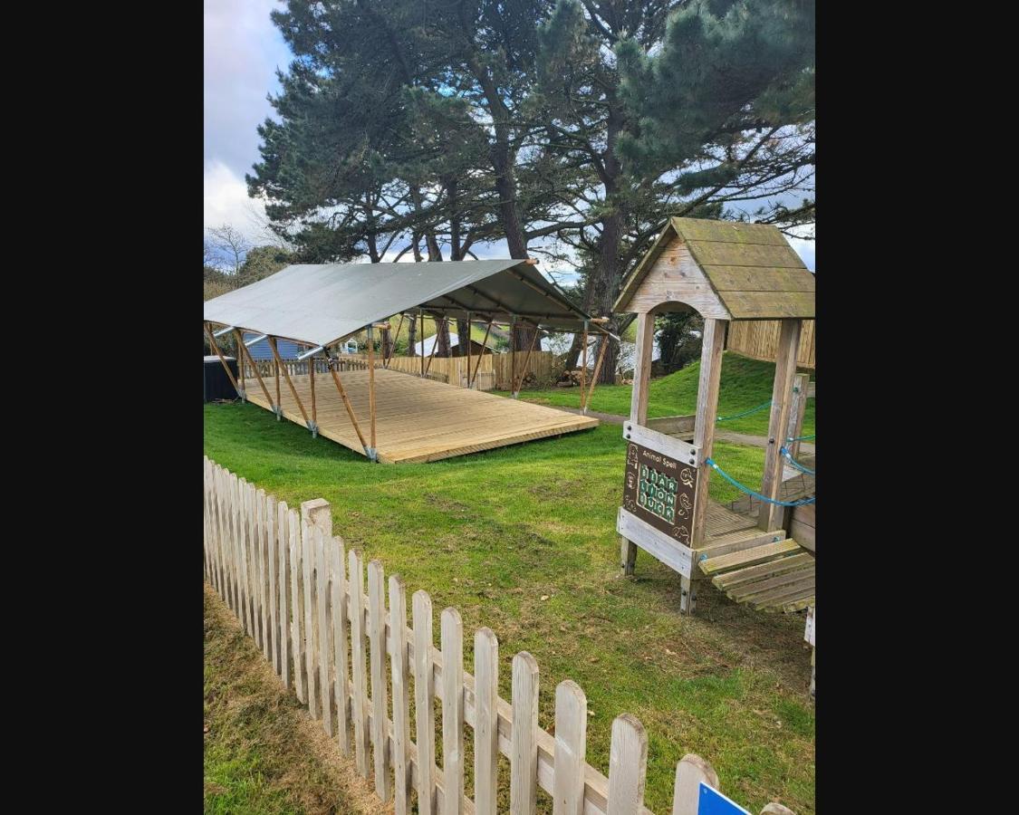 Exotic 3-Bed Caravan At Newquay Holiday Park别墅 外观 照片